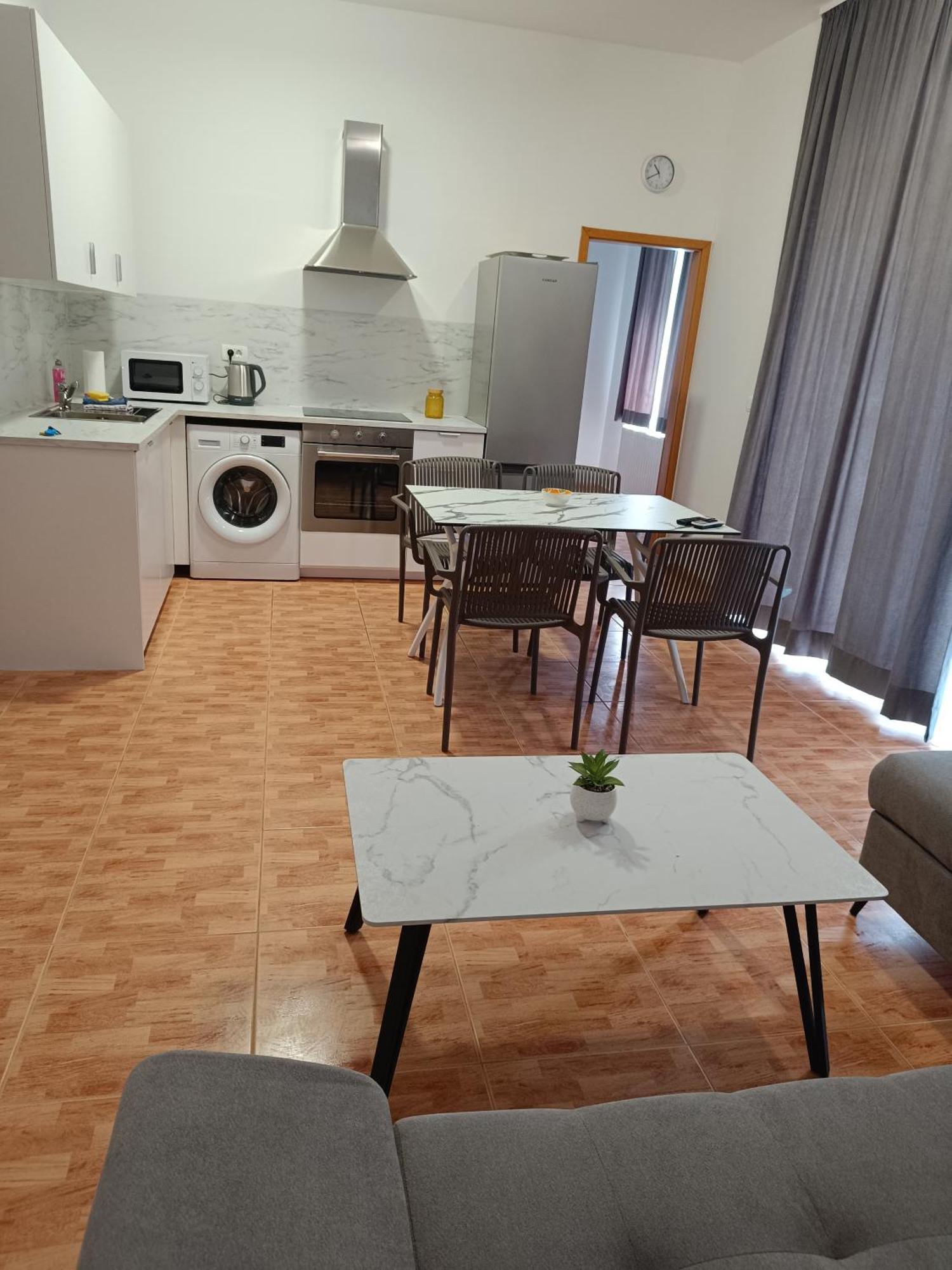 Apartmani "Radi" Башка-Вода Экстерьер фото