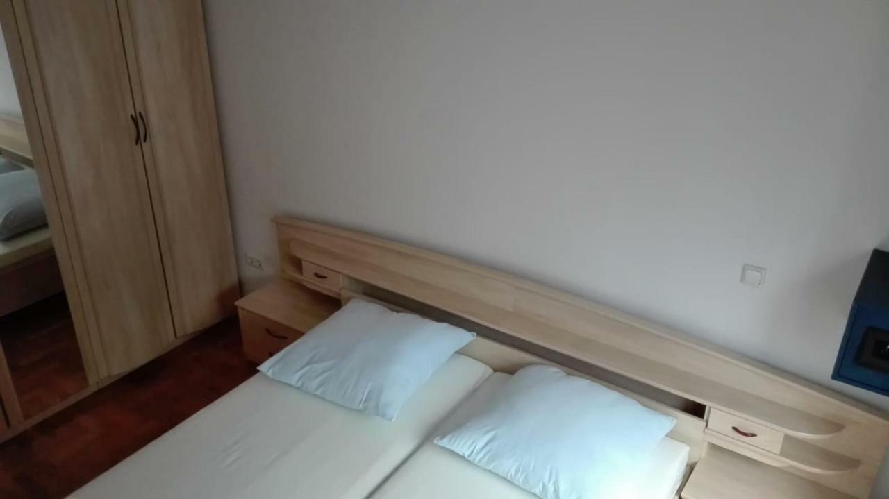 Apartmani "Radi" Башка-Вода Экстерьер фото