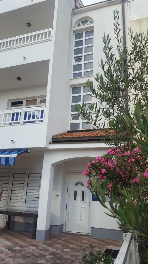 Apartmani "Radi" Башка-Вода Экстерьер фото